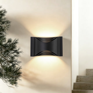 Brent 10 in Black Dimmable LED Wall Sconce