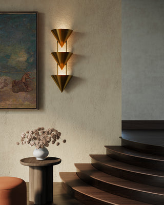 Versus 28 in Wall Sconce