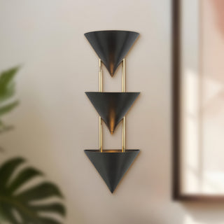 Versus 28 in Wall Sconce